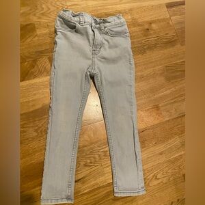 Little kids. 5T Light Gray Skinny Jean